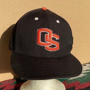 Vintage Nike 643 Oregon State beavers baseball hat Fitted size 7 1/2